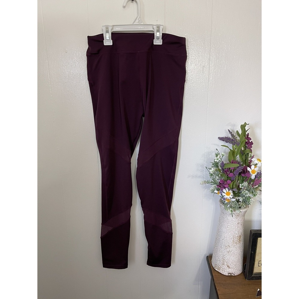 Womans M Purple Leggings Yoga Pants Semi Sheer Areas NWOT Active Wear